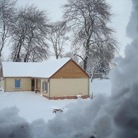 Les Charmilles Bed & Breakfast Auchy-la-Montagne Exterior photo